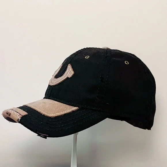 VTG True Religion - 2 Chainz - Leather Snap Back - Picture 2 of 11